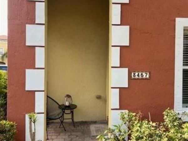 3457 Merrick Lane, Unit 1406, Margate, FL 33063