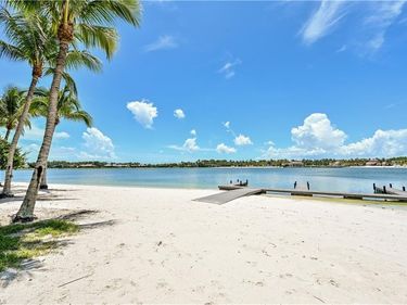 10761 Vivaldi CT, Unit 1301, MIROMAR LAKES, FL 33913