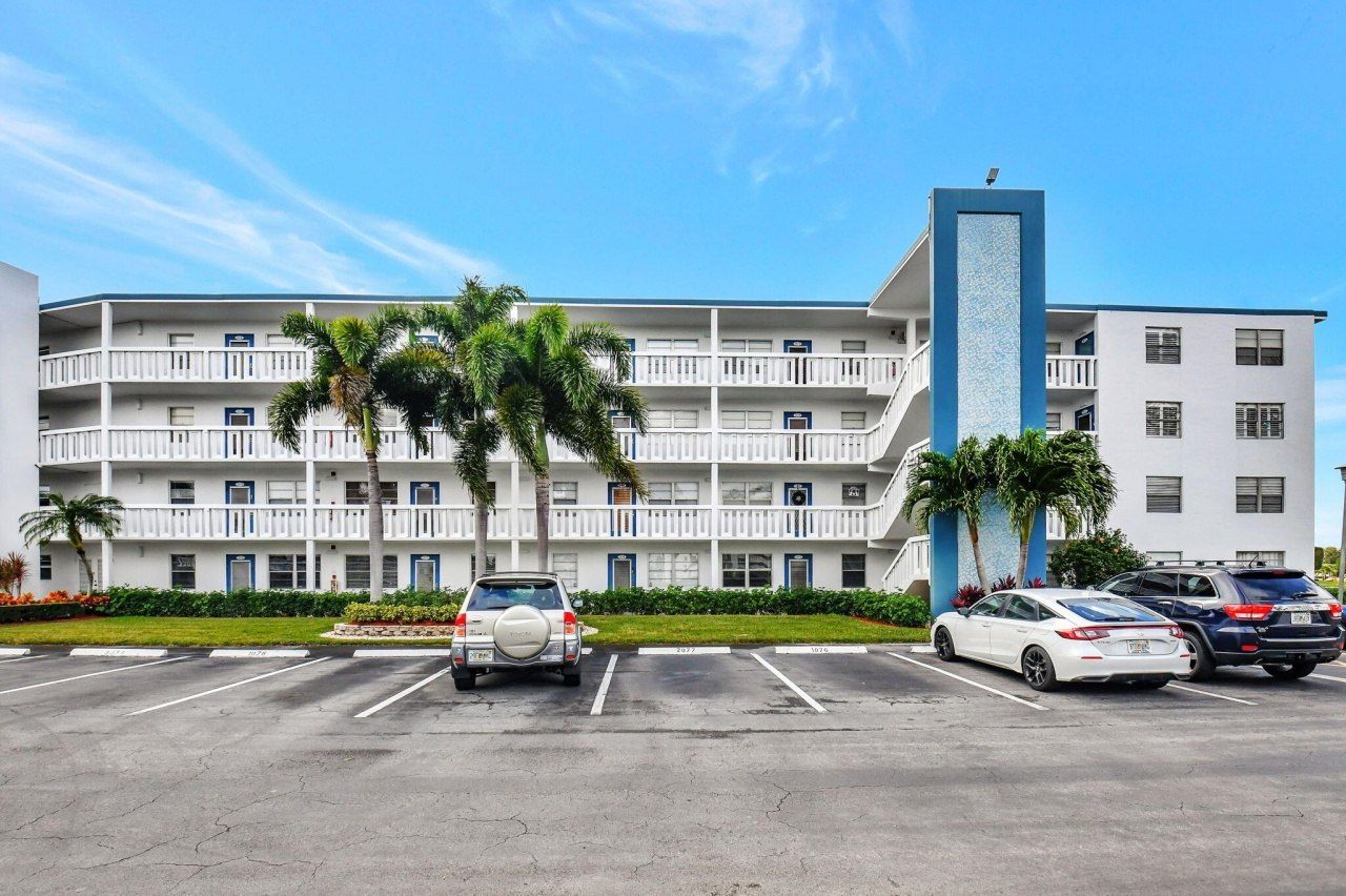 2074 Exeter E, Unit 2074 E, Boca Raton, FL 33434 Photo