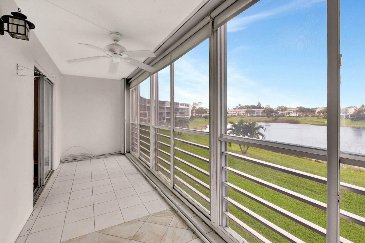 2074 Exeter E, Unit 2074 E, Boca Raton, FL 33434 Photo
