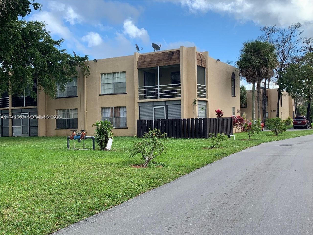 4241 NW 19th St, Unit 170, Lauderhill, FL 33313 Photo