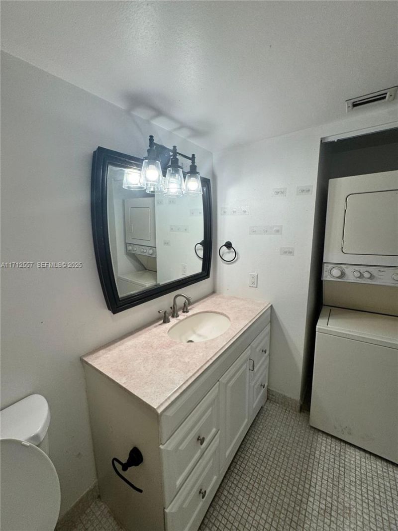 4241 NW 19th St, Unit 170, Lauderhill, FL 33313 Photo