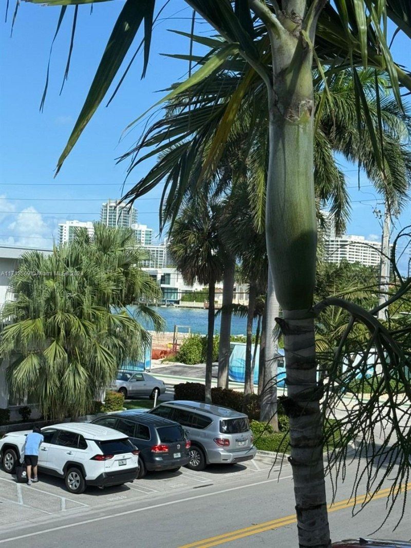 10074 E Bay Harbor Dr, Unit 74C, Bay Harbor Islands, FL 33154 Photo