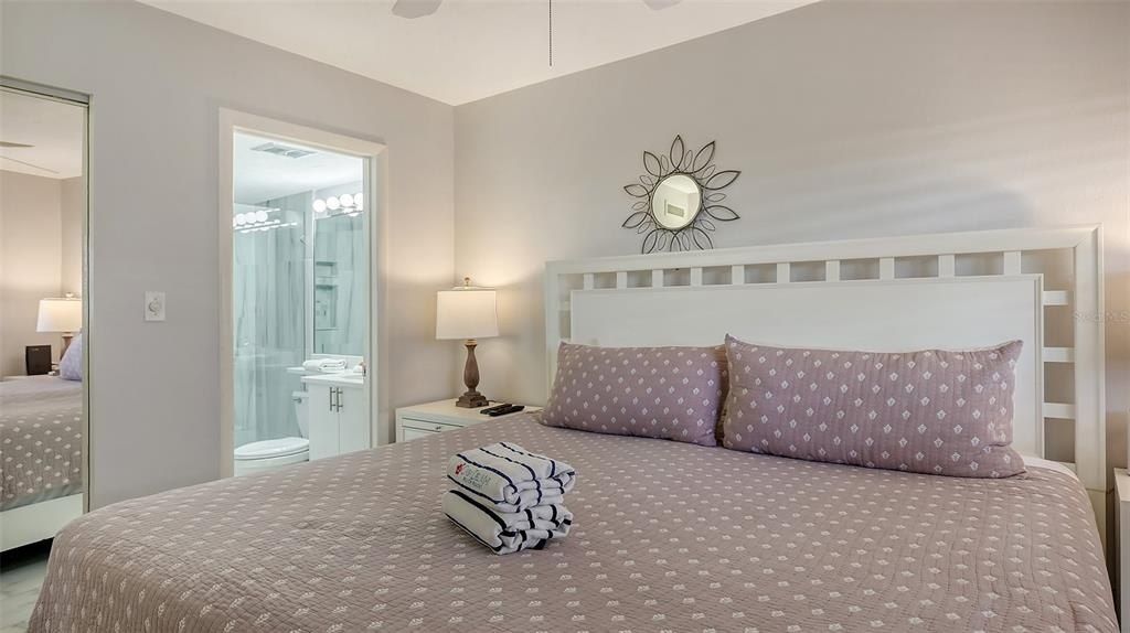 4621 Gulf Of Mexico Drive, Unit 16B, Longboat Key, FL 34228 Photo