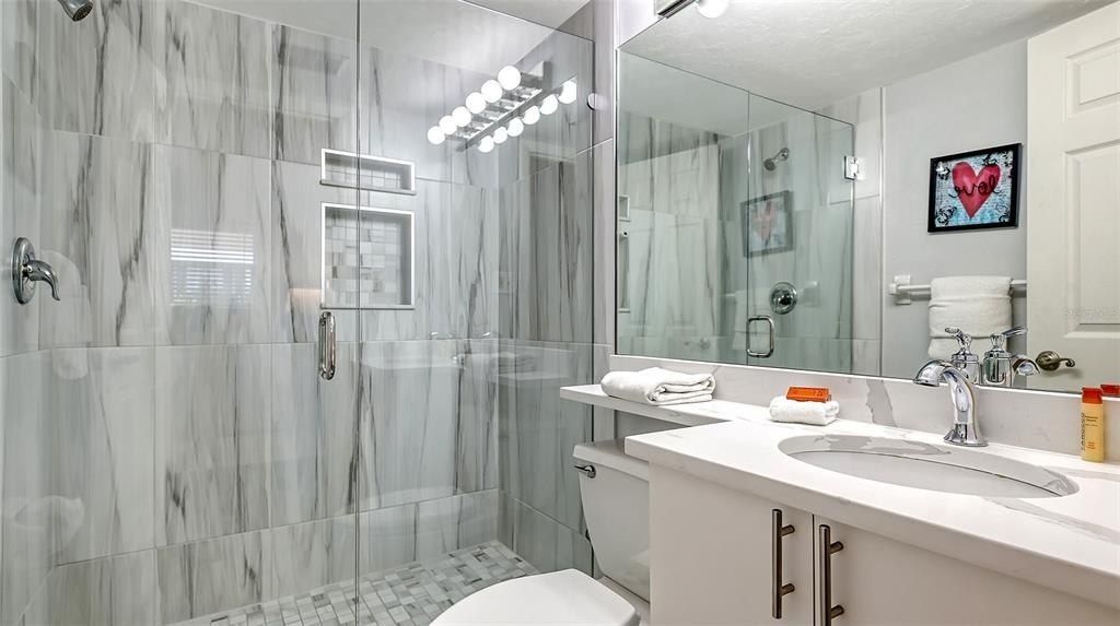 4621 Gulf Of Mexico Drive, Unit 16B, Longboat Key, FL 34228 Photo