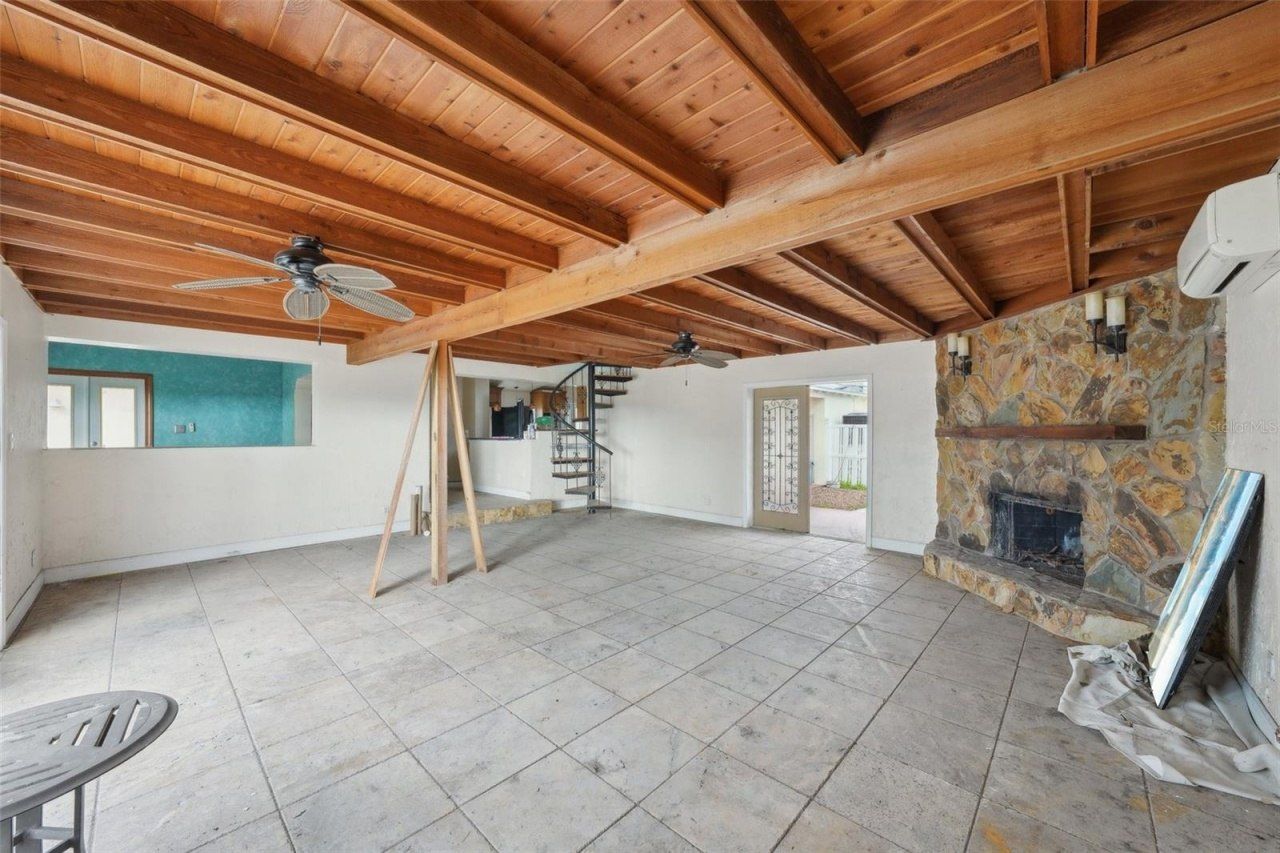 15825 Redington Drive, Redington Beach, FL 33708 Photo