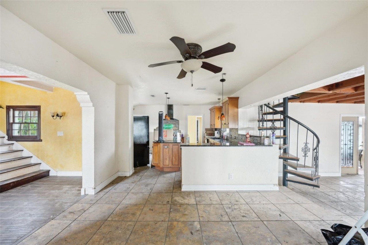 15825 Redington Drive, Redington Beach, FL 33708 Photo