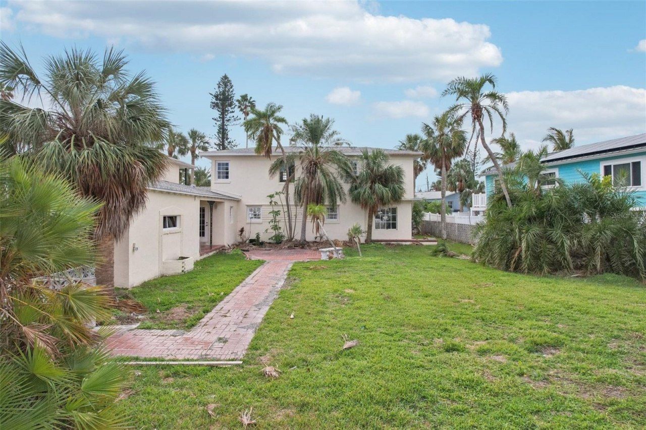 15825 Redington Drive, Redington Beach, FL 33708 Photo