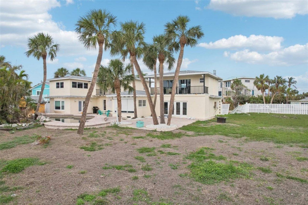 15825 Redington Drive, Redington Beach, FL 33708 Photo