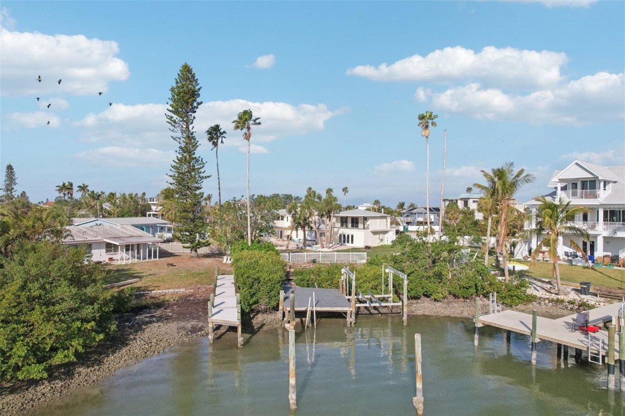 15825 Redington Drive, Redington Beach, FL 33708 Photo