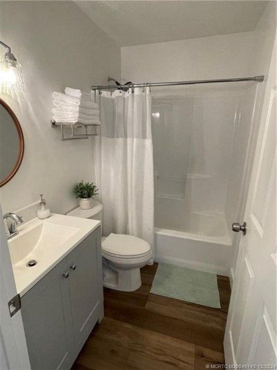 1317 Nettles Boulevard, Jensen Beach, FL 34957 Photo