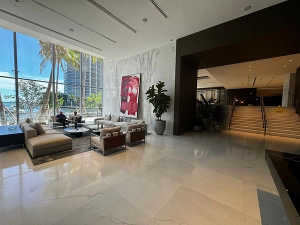 300 Biscayne Boulevard Way, Unit 1806, Miami, FL 33131
