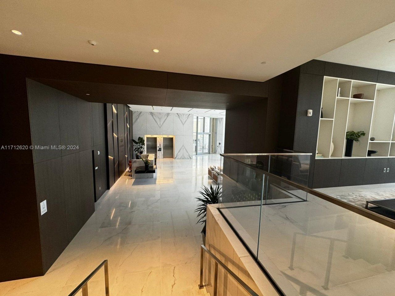300 Biscayne Boulevard Way, Unit 1806, Miami, FL 33131 Photo