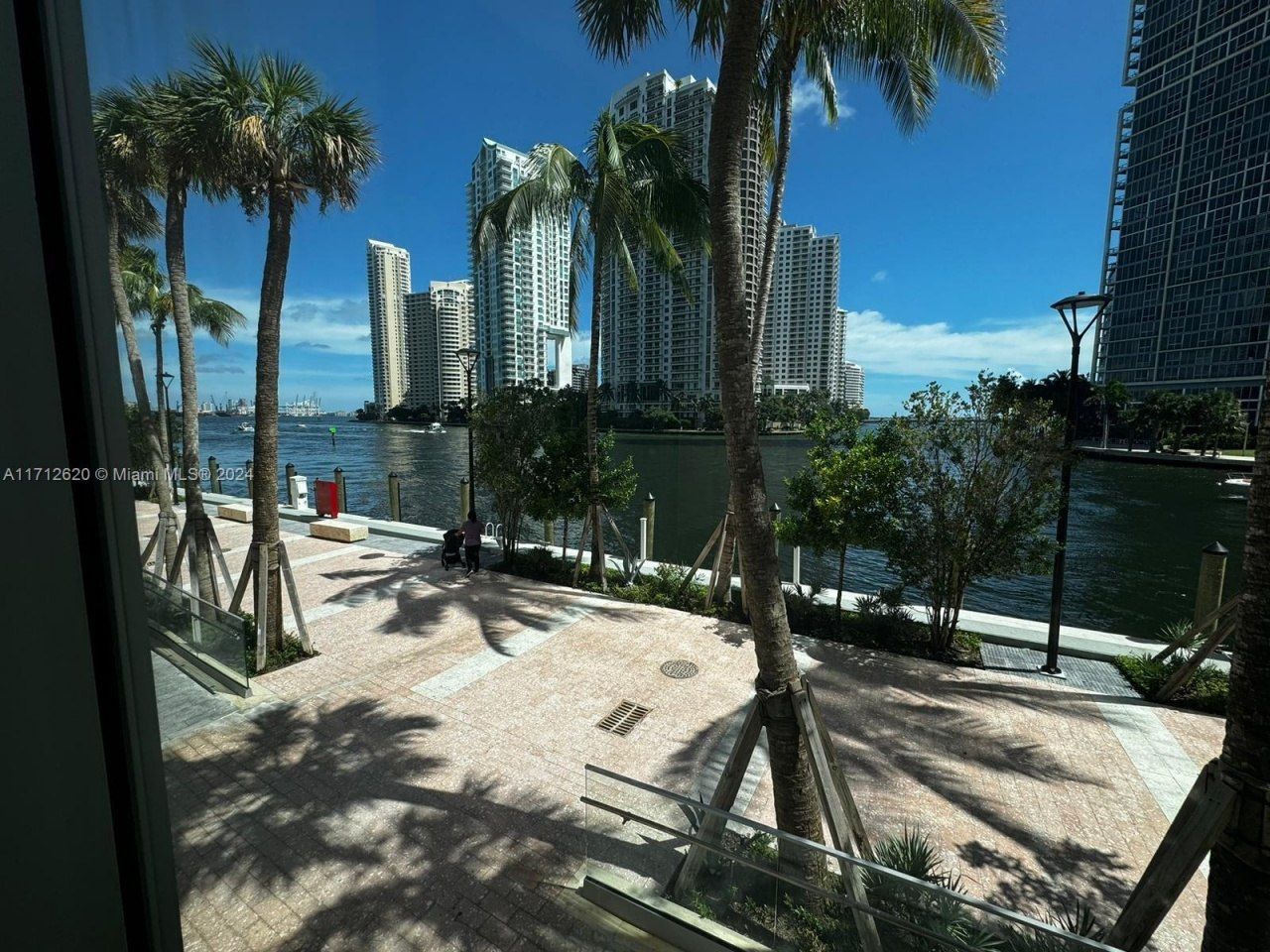 300 Biscayne Boulevard Way, Unit 1806, Miami, FL 33131 Photo
