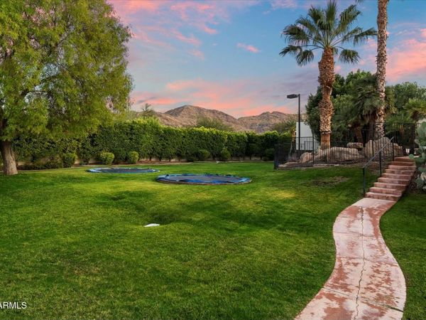 8312 N 50TH Street, Paradise Valley, AZ 85253