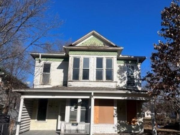 1113 Corby Street, St Joseph, MO 64501