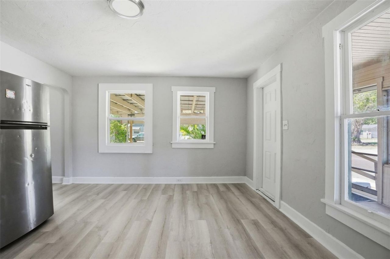 4734 15th Avenue S, Saint Petersburg, FL 33711 Photo