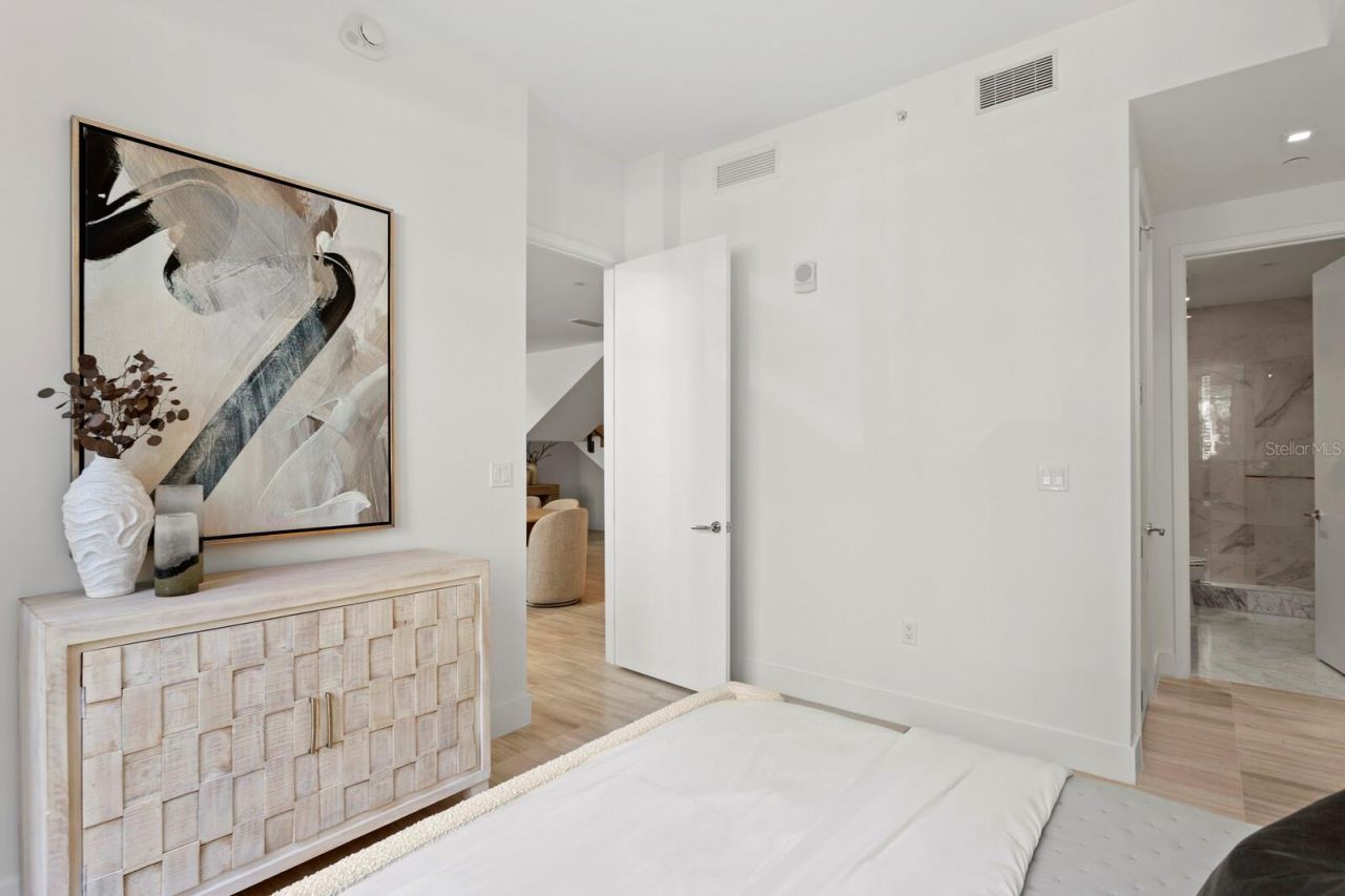 3020 W Santiago Street, Unit 4, Tampa, FL 33629 Photo