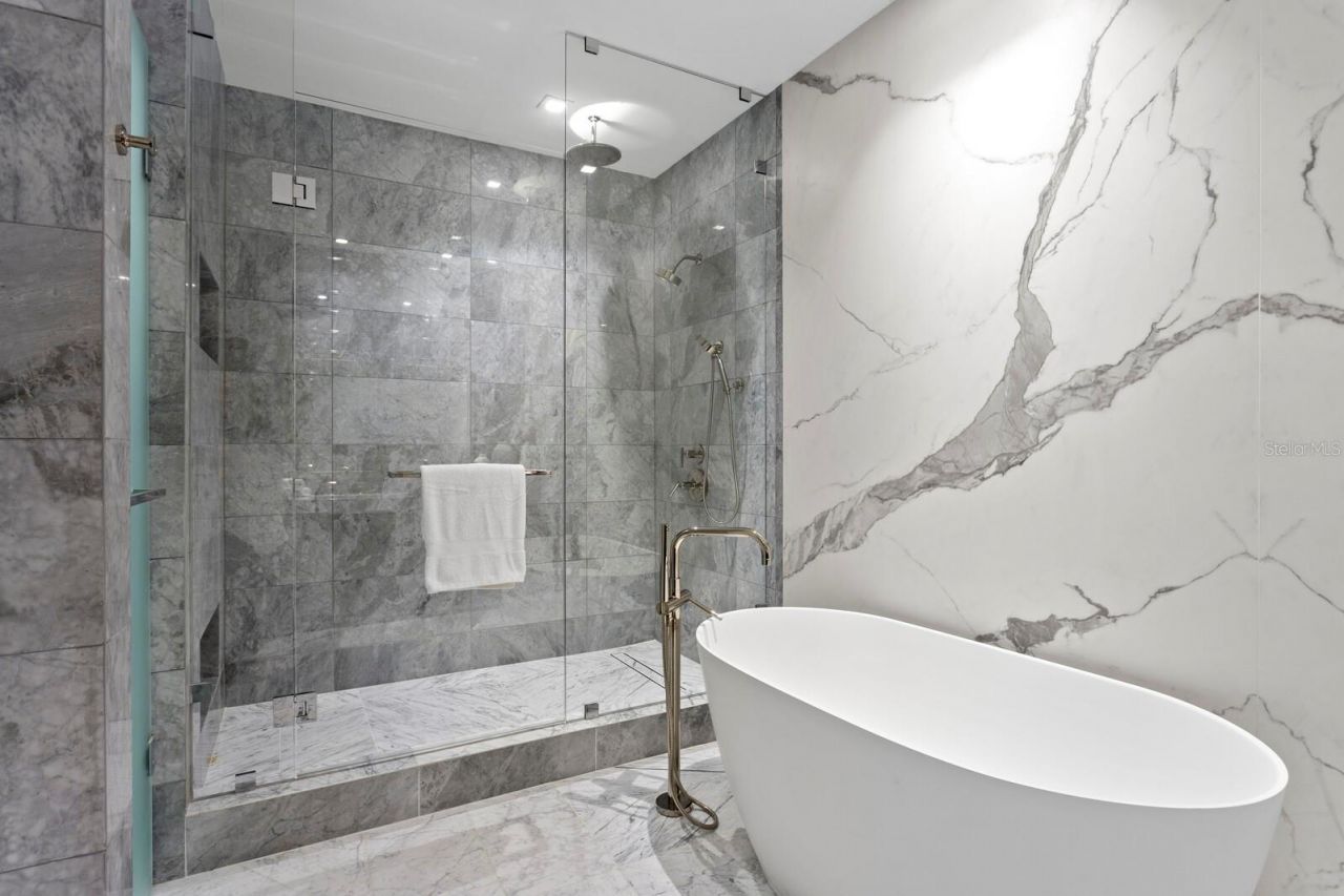 3020 W Santiago Street, Unit 4, Tampa, FL 33629 Photo