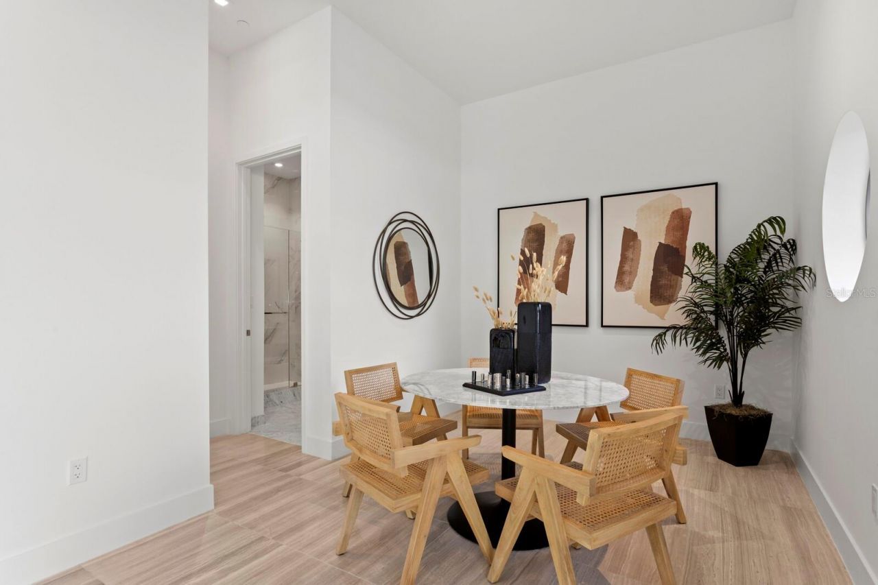 3020 W Santiago Street, Unit 4, Tampa, FL 33629 Photo