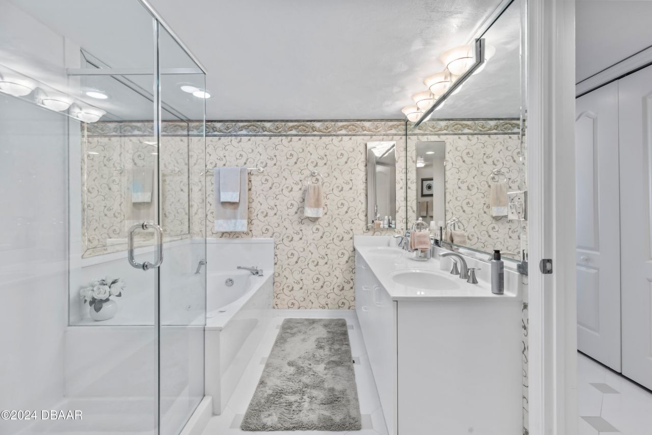 2937 S Atlantic Avenue, Unit 2103, Daytona Beach Shores, FL 32118 Photo