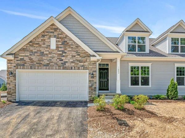 1683 Bookfield Lane, Grove City, OH 43123