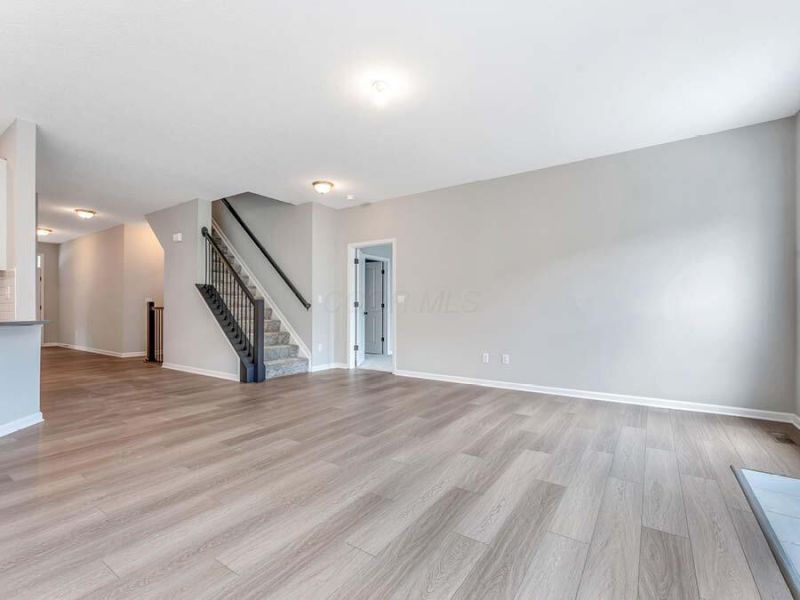 1683 Bookfield Lane, Grove City, OH 43123 Photo 9