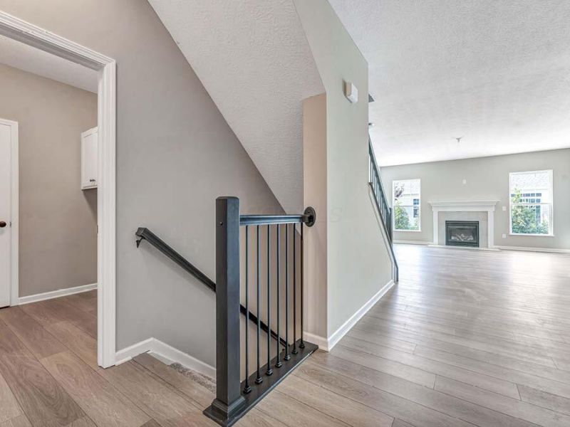 1689 Bookfield Lane, Grove City, OH 43123 Photo 5