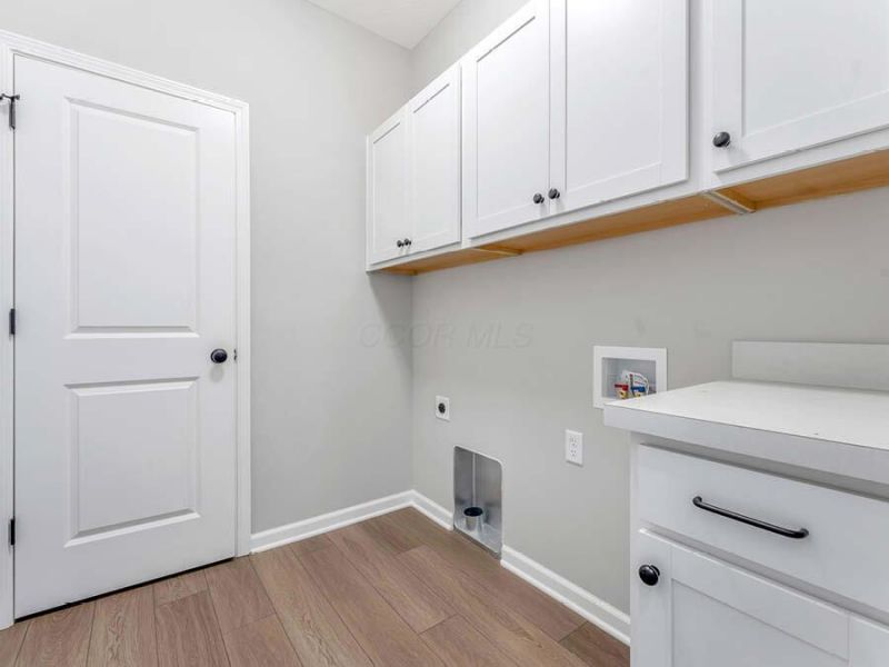 1689 Bookfield Lane, Grove City, OH 43123 Photo 6