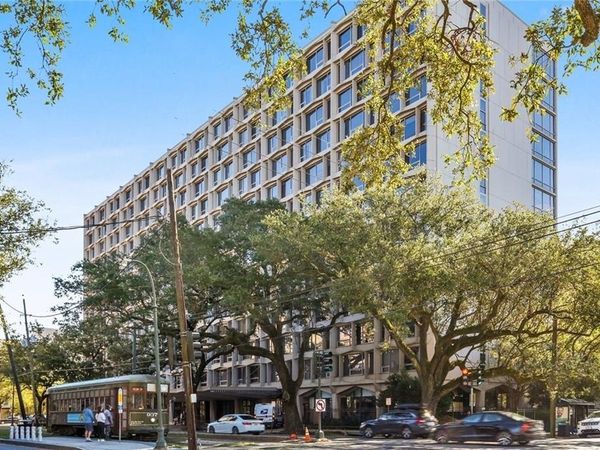 2100 ST CHARLES Avenue, Unit 4N, New Orleans, LA 70130