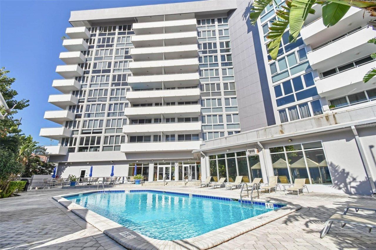 470 3rd Street S, Unit 405, Saint Petersburg, FL 33701 Photo