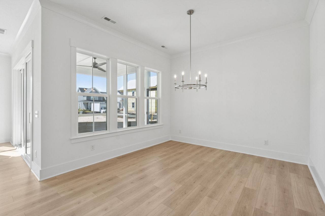 347 Trailmore Lane Photo 13