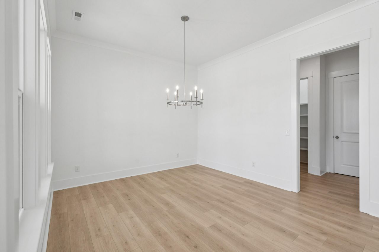 347 Trailmore Lane Photo 14