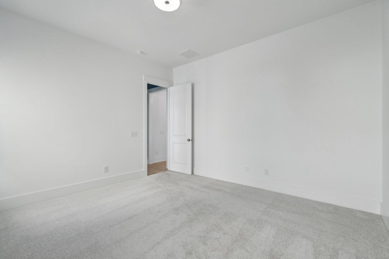 347 Trailmore Lane Photo 18