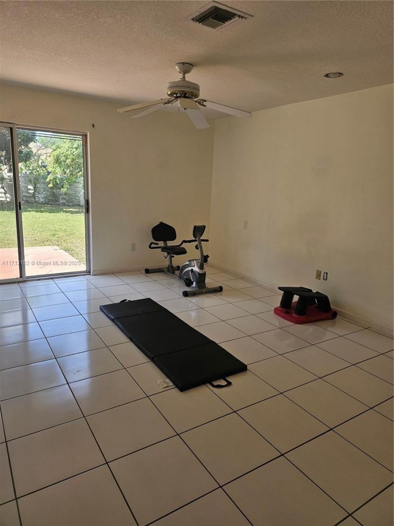 14630 SW 148th Ct, Miami, FL 33196 Photo