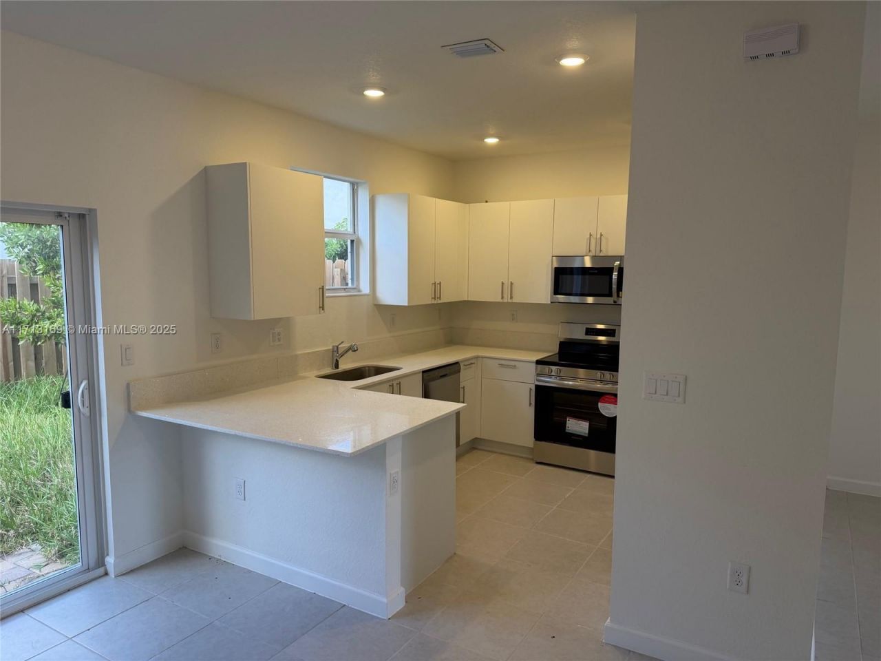 2876 SE 25 Ave, Unit 2876, Homestead, FL 33035 Photo