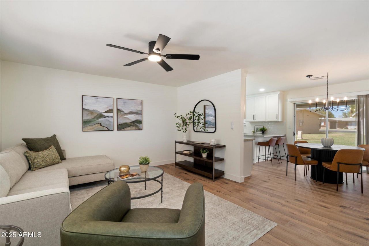 10404 W Audrey Drive, Sun City, AZ 85351 Main Photo