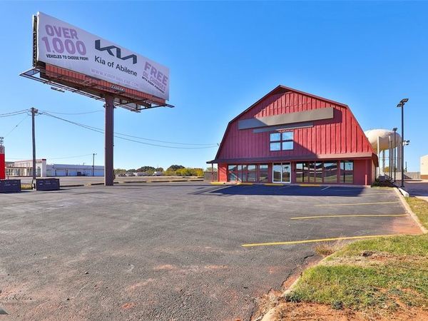 1402 S Clack Street, Abilene, TX 79605