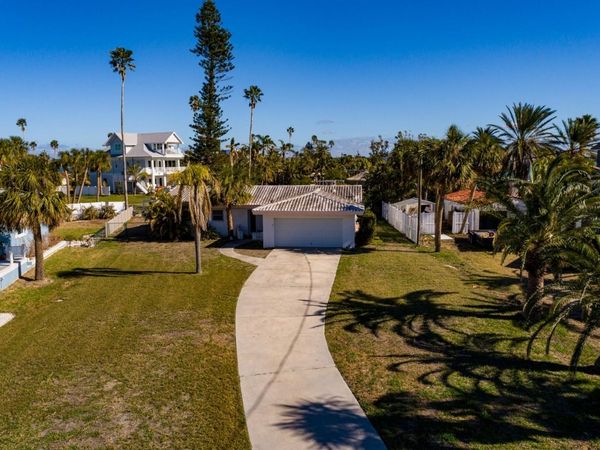 15815 REDINGTON DRIVE, REDINGTON BEACH, FL 33708