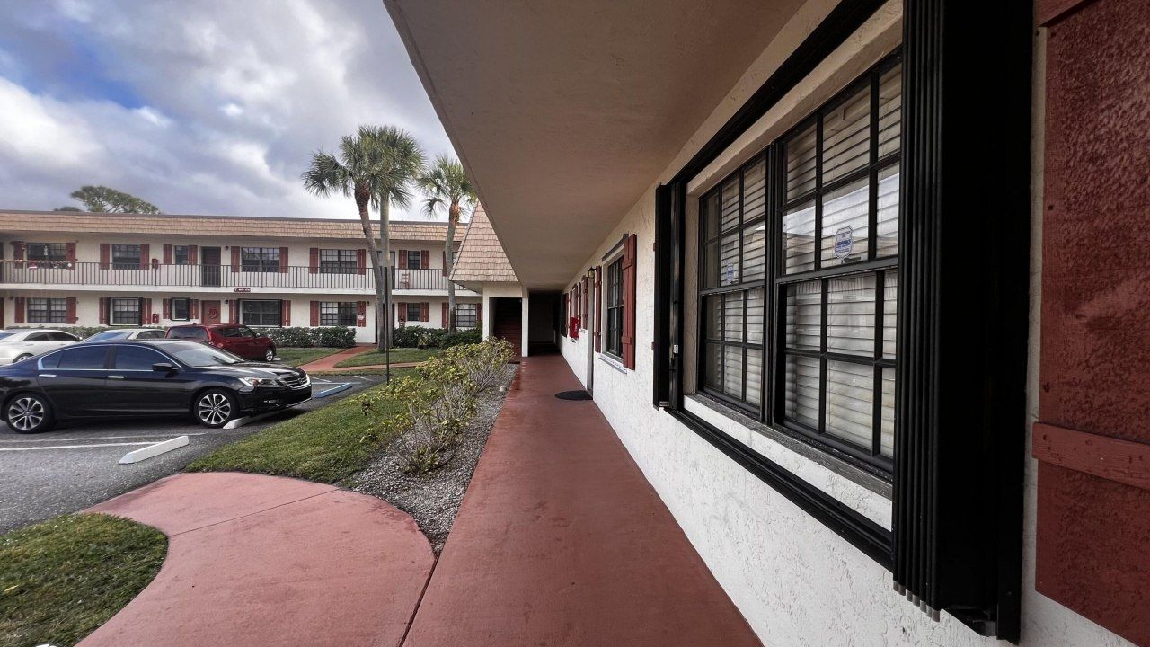 4709 Oak Terrace Drive, Greenacres, FL 33463 Photo