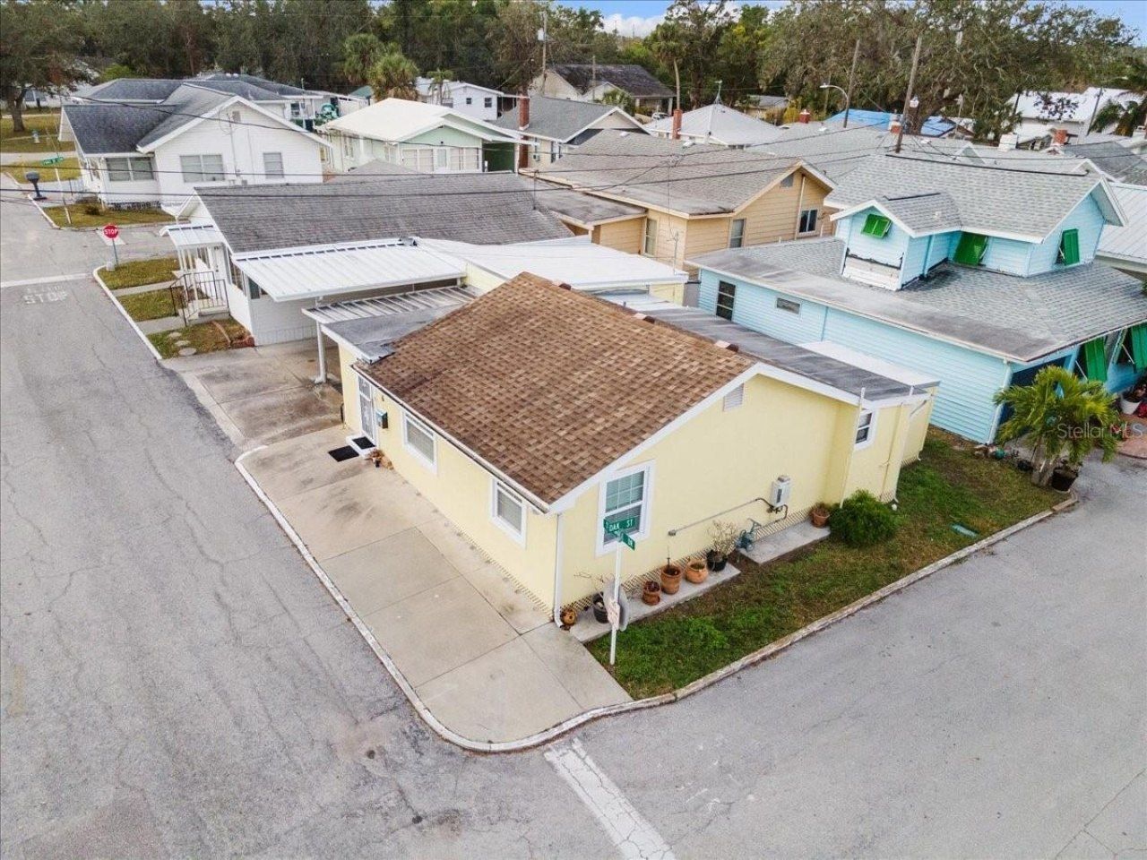 6 Seminole Drive, Bradenton, FL 34208 Photo