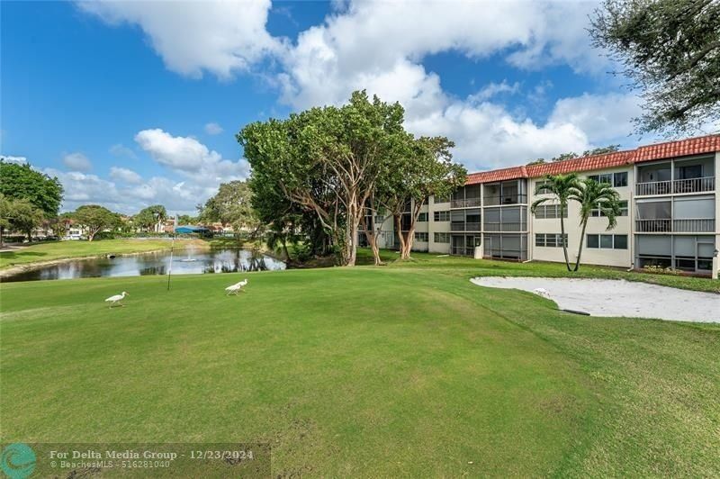 8930 S Hollybrook Boulevard, Unit 209, Pembroke Pines, FL 33025 Photo