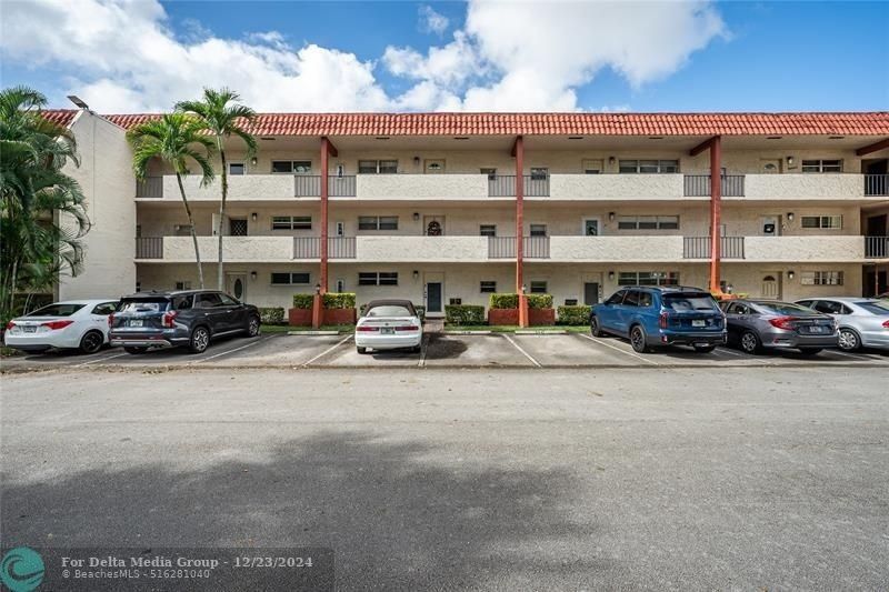 8930 S Hollybrook Boulevard, Unit 209, Pembroke Pines, FL 33025 Photo