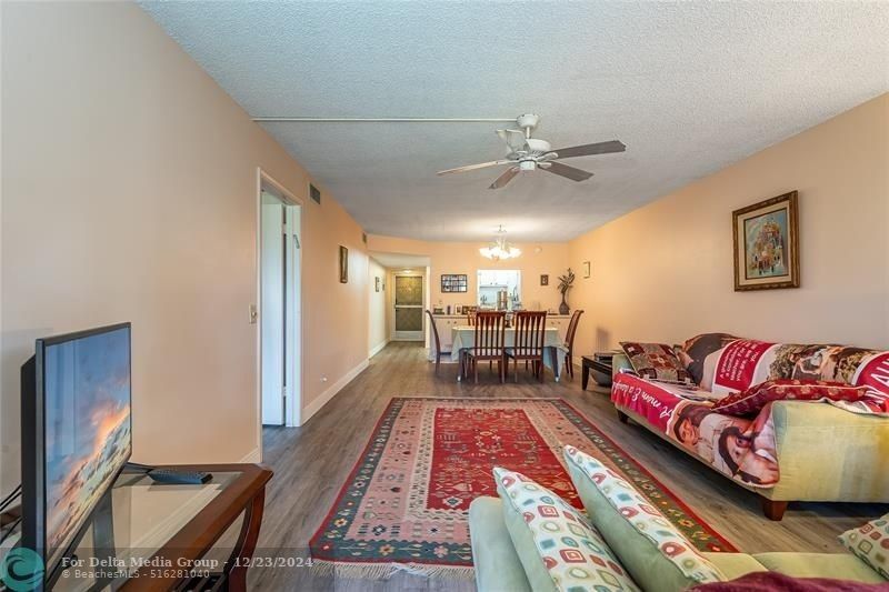 8930 S Hollybrook Boulevard, Unit 209, Pembroke Pines, FL 33025 Photo