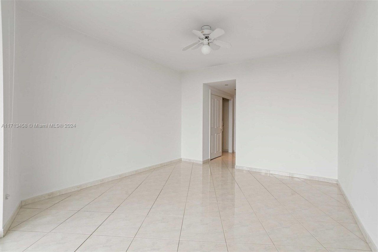 2127 Brickell Ave, Unit 2804, Miami, FL 33129 Photo