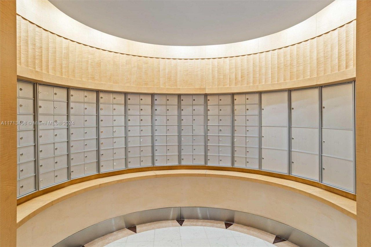 2127 Brickell Ave, Unit 2804, Miami, FL 33129 Photo