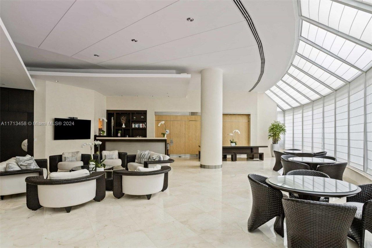 2127 Brickell Ave, Unit 2804, Miami, FL 33129 Photo