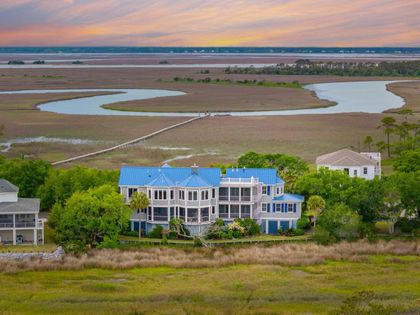 8 Seagrass Lane Isle Of Palms, SC 29451
