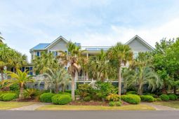 8 Seagrass Lane photo 4