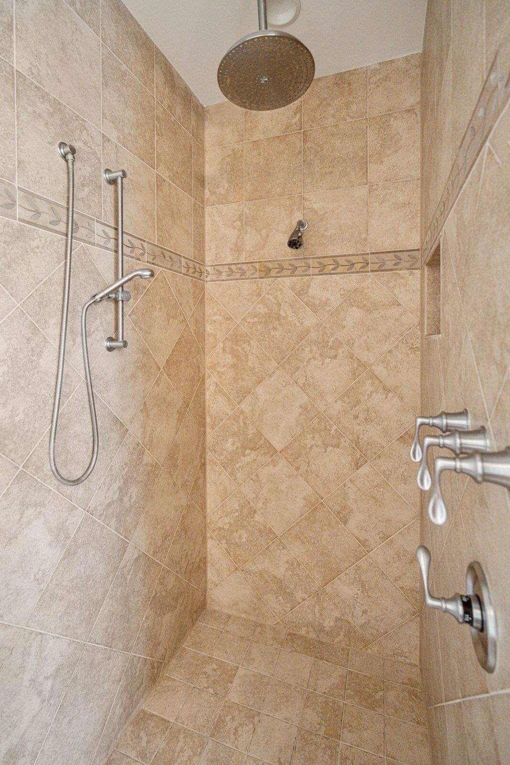 8 Seagrass Lane Photo 37